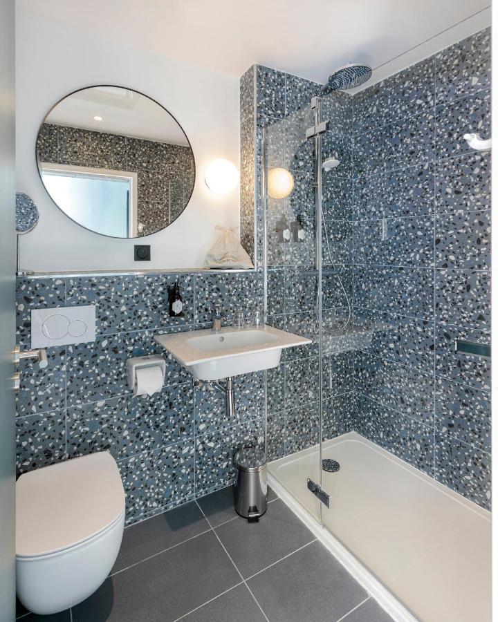 Hotel Corneille - Entree Autonome, Reception En Ligne - Encore Mieux Tours Eksteriør billede